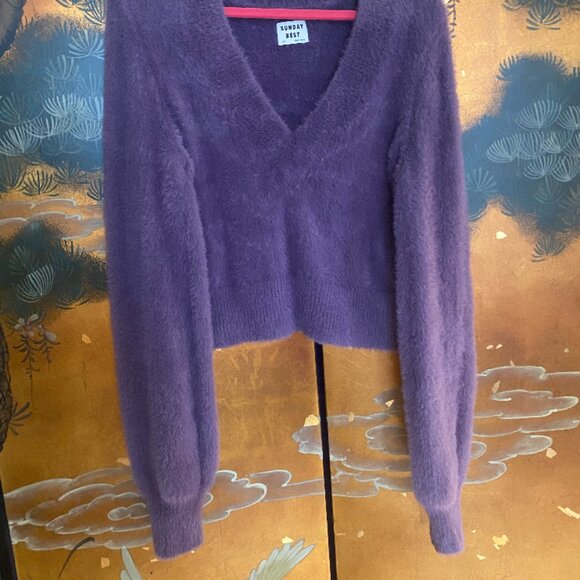 Aritzia Sweaters - Aritzia Sunday Best Kitten Purple V-Neck Sweater XXS - XS Super Cozy Sweater